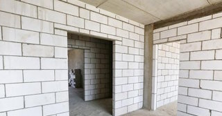 Перегородки из газобетона от 2092 рублей - возведение и монтаж в Тобольске